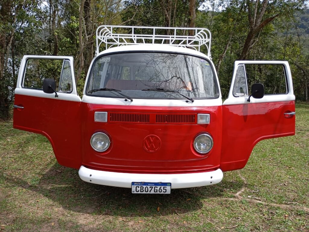 4c64f1e4 d8aa 492e 9a30 faaee2bcadc9