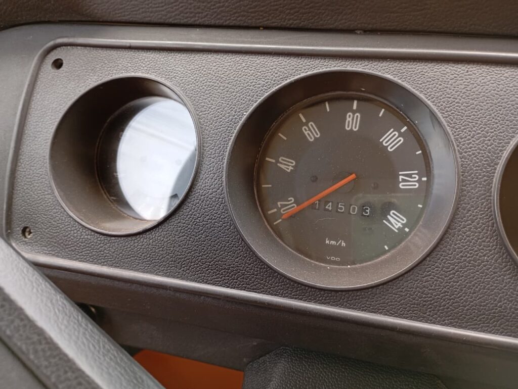 5b9e042d 00f6 4864 9dec 97bcde0bd2c0