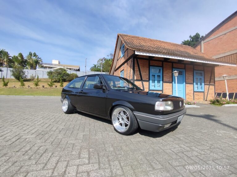 B556 – VW GOL 1993