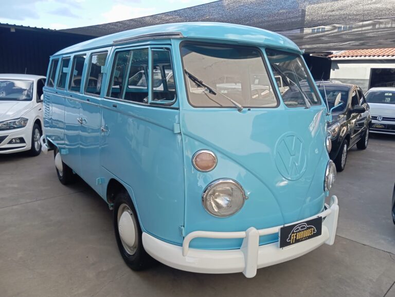 B565 – VW KOMBI 1975