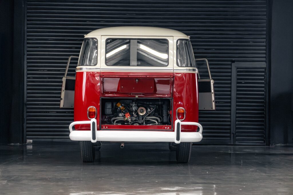 1971 volkswgen kombi luxo venda compra the garage for sale 39 31 2400x1600