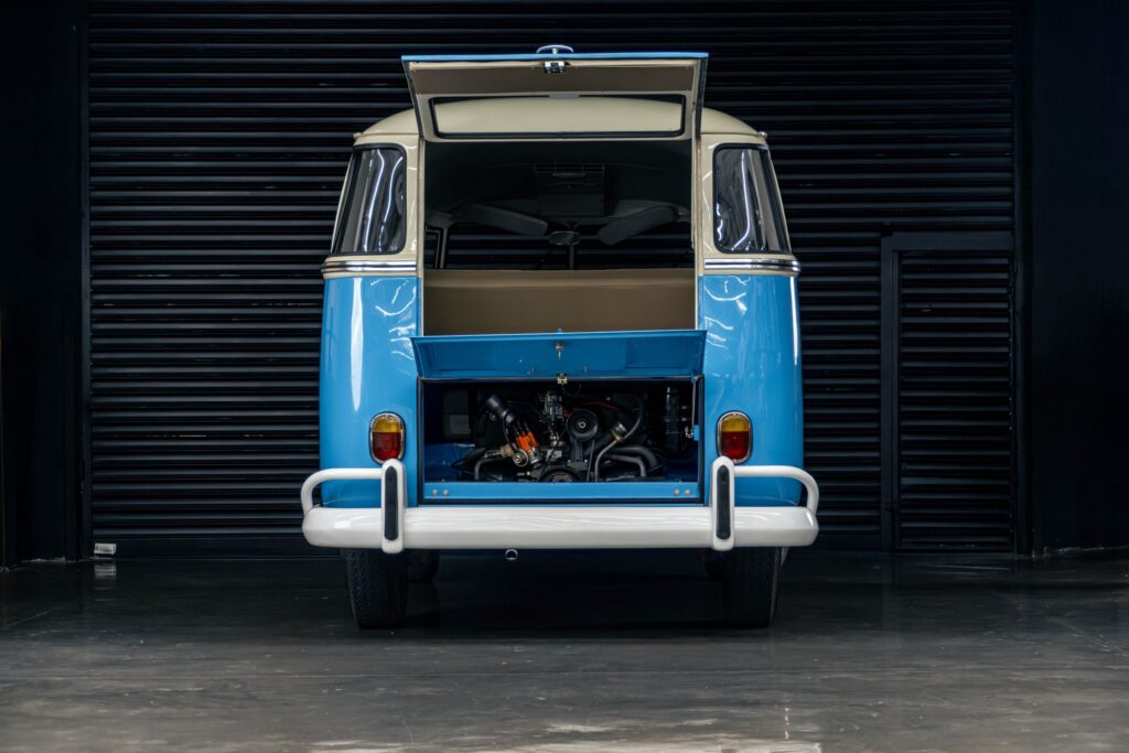 1975 volkswagen kombi 6portas venda compra the garage for sale 31 2400x1600