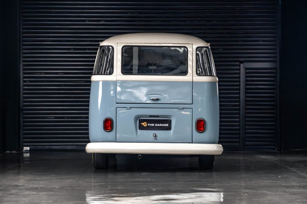 1975 volkswagen kombi corujinha venda compra the garage for sale 25 2400x1600