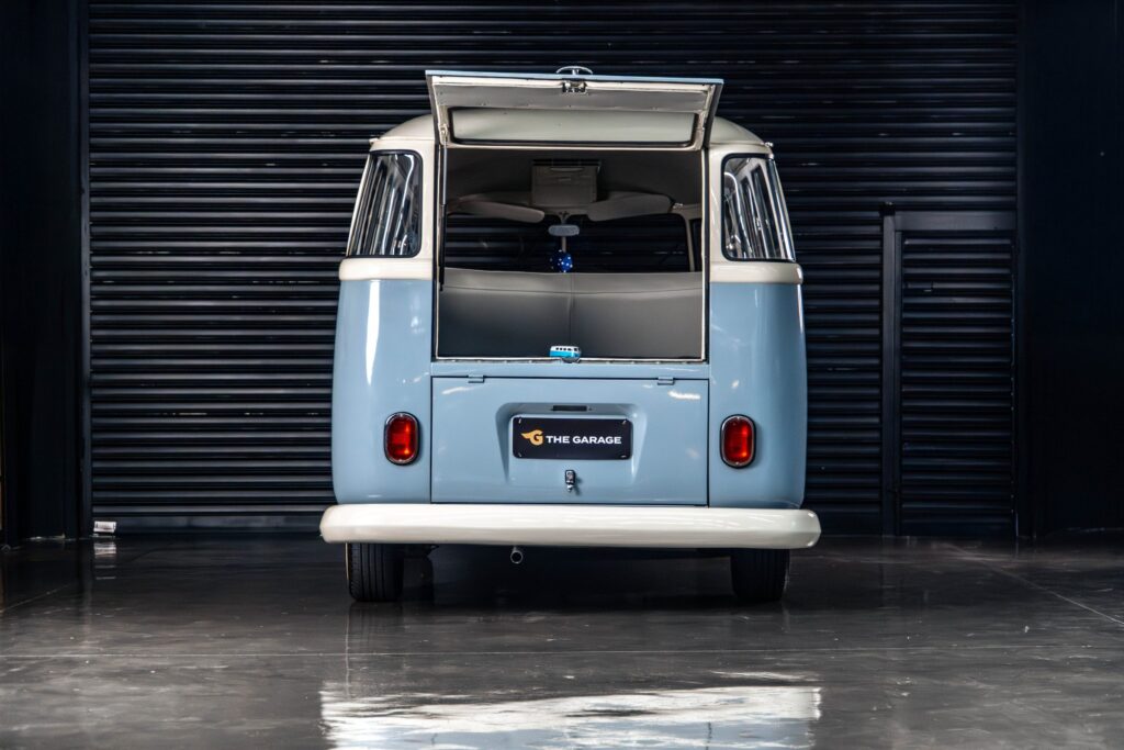 1975 volkswagen kombi corujinha venda compra the garage for sale 27 2400x1600