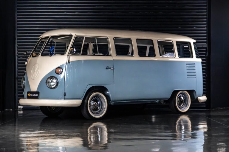 1975 volkswagen kombi corujinha venda compra the garage for sale 34 2400x1600
