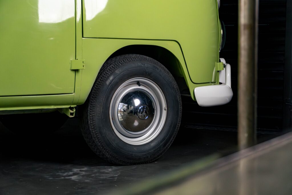 1973 volkswagen kombi camber venda compra the garage for sal (29)