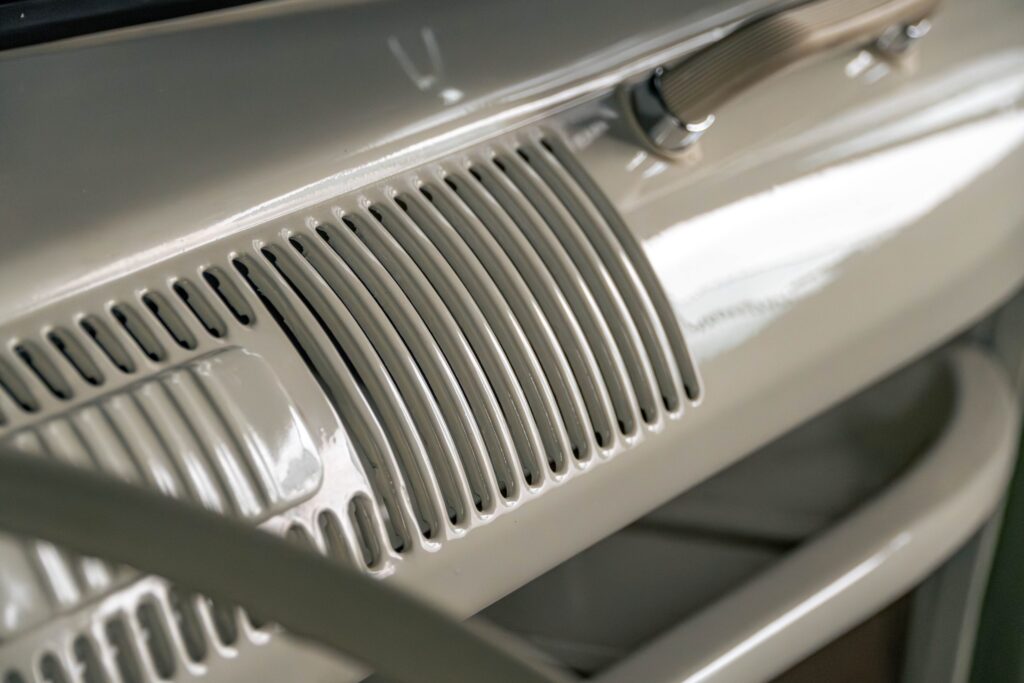 1973 volkswagen kombi camber venda compra the garage for sal (39)