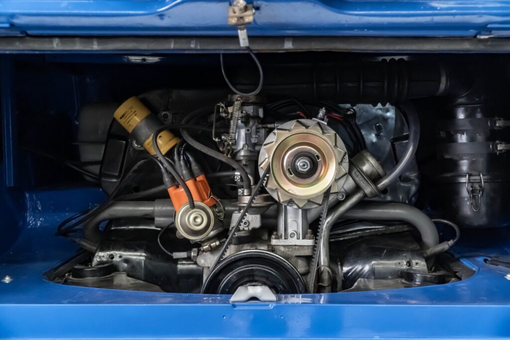 1975 volkswagen kombi camper venda compra the garage for sal (102)