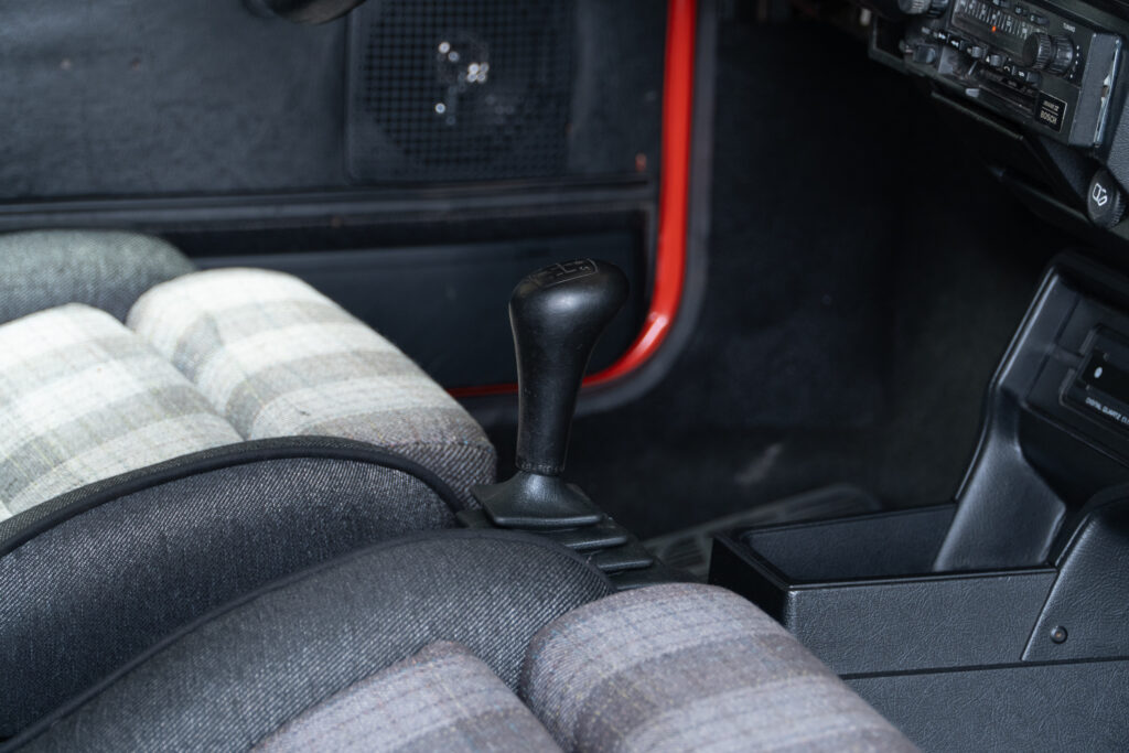 1986 Volkswagen Gol GT 1 8 venda compra the garage for sale (17)