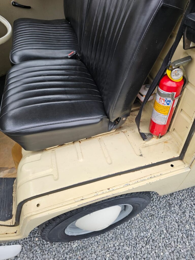 aad8e4be f9d8 4990 8aff efc52b92449c